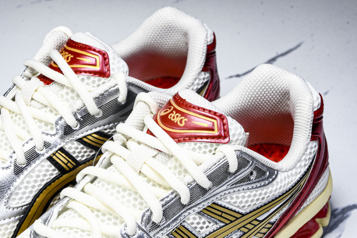 ASICS Gel-Kayano 14 1203A692-100