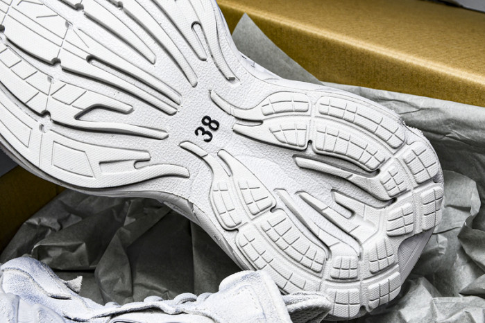 B*al*enciaga Monday Sneaker WMNSS9090