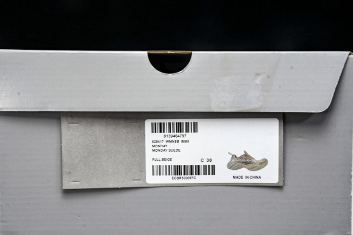 B*al*enciaga Monday Sneaker WMNSS9090