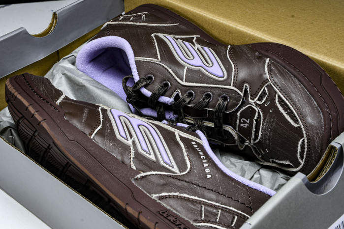 Balenciaga Hamptons Worn-Out WCURS2050