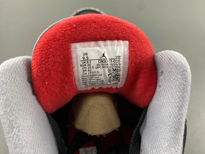 air jordan 3  “black cement”  dn3707-010