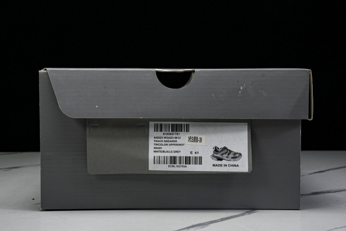 Ba*len*cia*ga track runner  btt-199