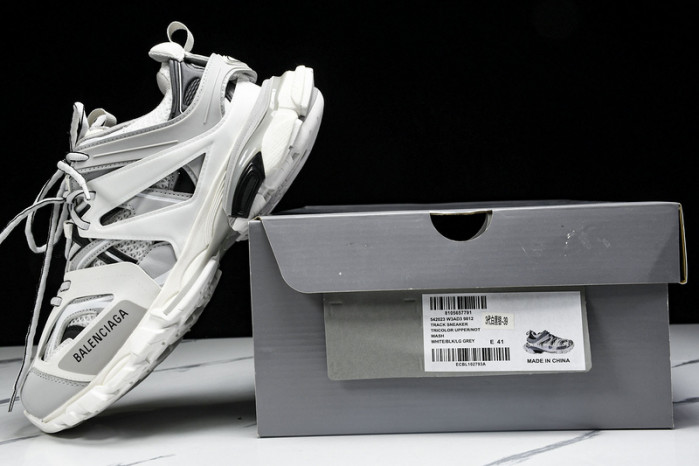 Ba*len*cia*ga track runner  btt-199