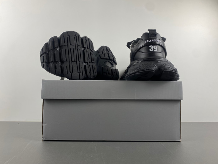 B*al*enciaga CARGO BCO-014