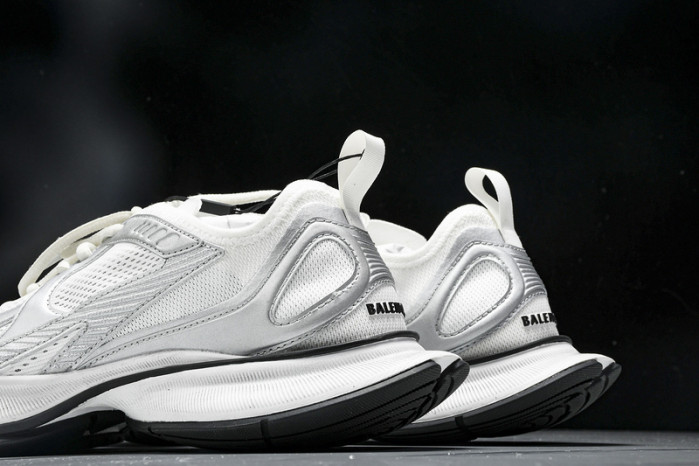 B*AL*ENCIAGA CIRCUIT BC-004