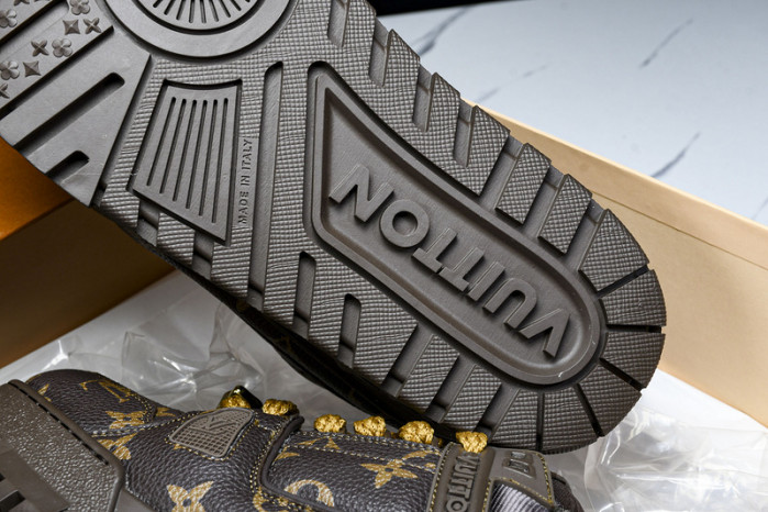 lou vuit  sneakers  lvss-0275