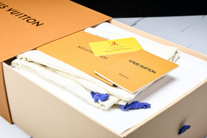 lou vuit  sneakers  lvss-0275