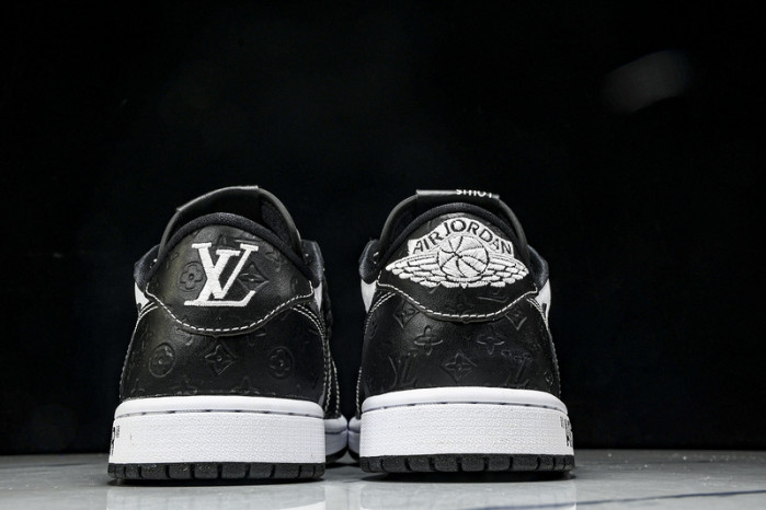 Travis Scott x Jordan Air Jordan 1 Low DL2211-001