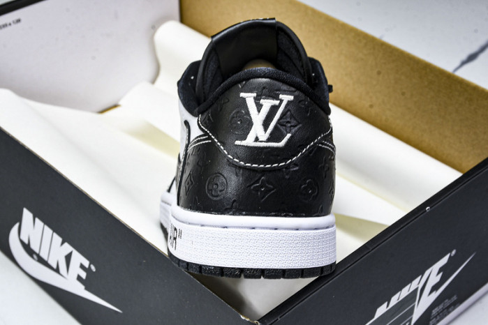 Travis Scott x Jordan Air Jordan 1 Low DL2211-001