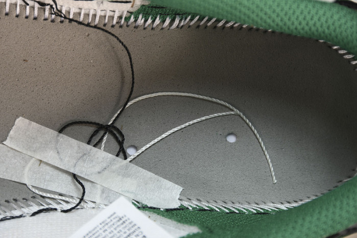 Travis Scott x Air Jordan 1 Low DH7866-128