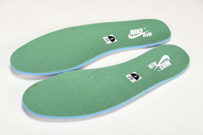 Travis Scott x Air Jordan 1 Low DH7866-128