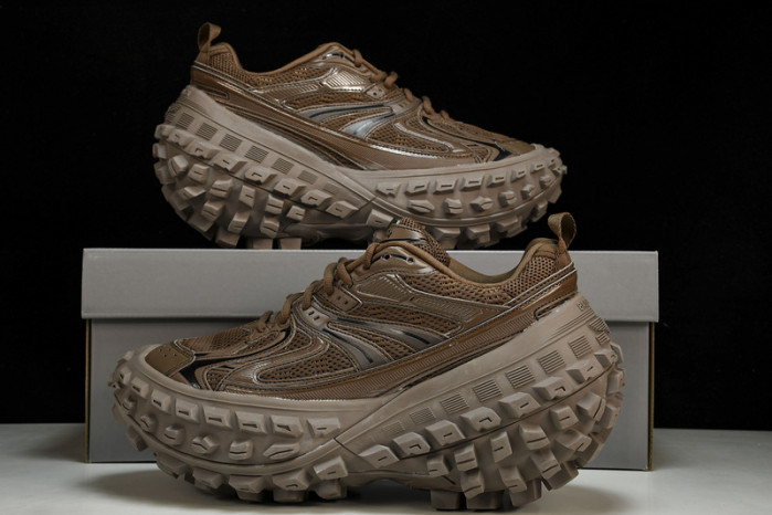 Ba*len*cia*ga track trainer btt-0039