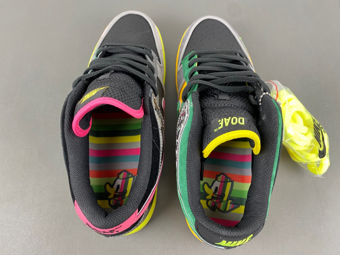 Nike Dunk Low “What The Ducks Of A Feather” HJ4320-001