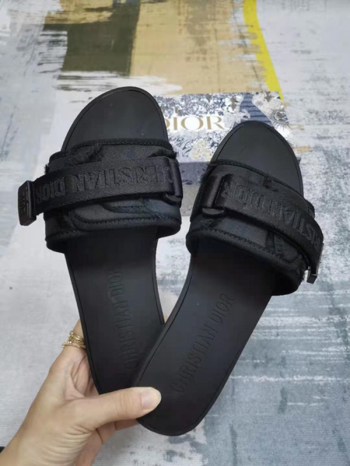 DIOR SLIDES DS-039