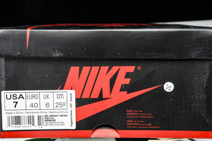 Air Jordan 1 Pine Green 555088-302