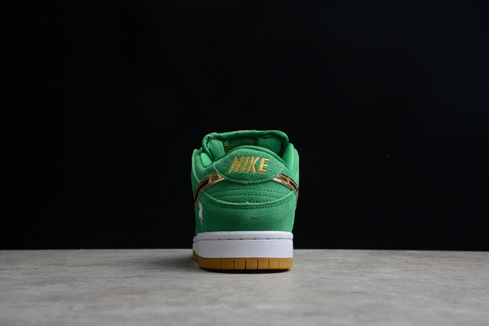 nike sb dunk low"st.patrick