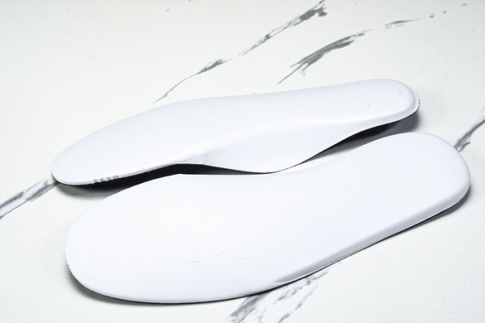 Air Jordan 11 LH0296-400