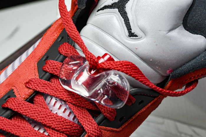 Air Jordan 5 “Raging Bull” DD0587-600