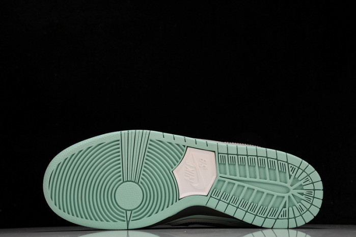 nike dunk low  bv1310-303