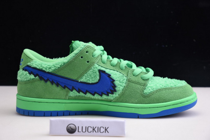 grateful dead x nike sb dunk low “green bear” cj5378-300