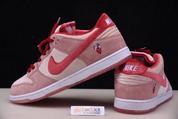 nike sb dunk low strangelove skateboards (regular box) ct2552-800