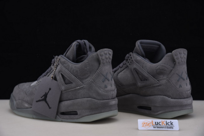 jordan 4 retro kaws 930155-003