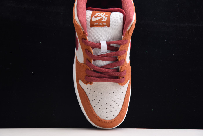 nike sb dunk low pro dark russet cedar bq6817-202