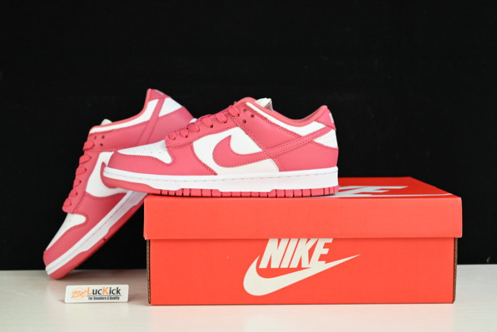 nk dunk low“raspberry red”  dd1503-111