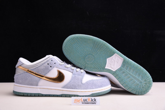 sean cliver x dunk sb low dc9936-100