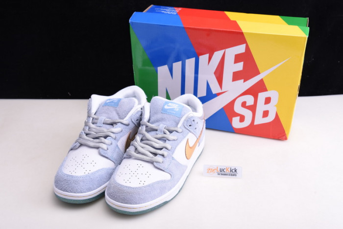 sean cliver x dunk sb low dc9936-100