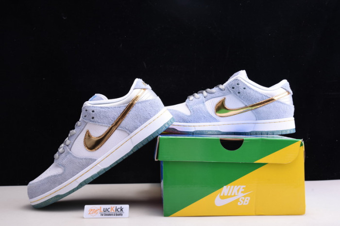 sean cliver x dunk sb low dc9936-100