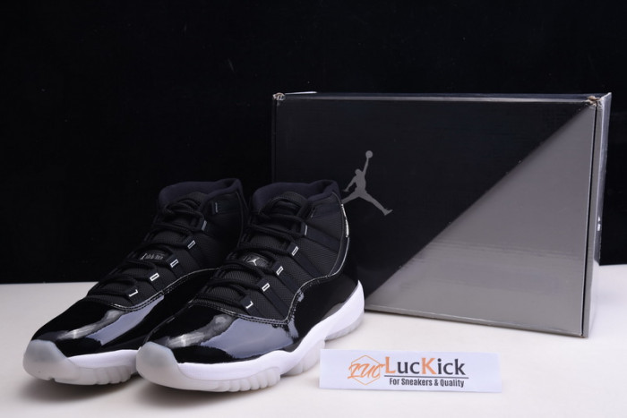 jordan 11 retro black clear ct8012-011
