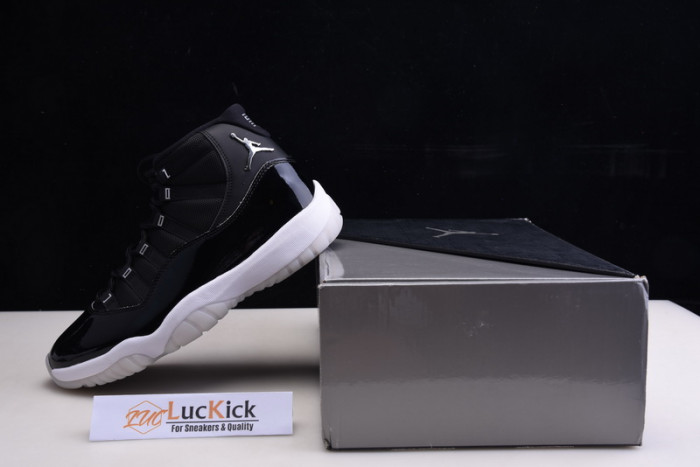 jordan 11 retro black clear ct8012-011