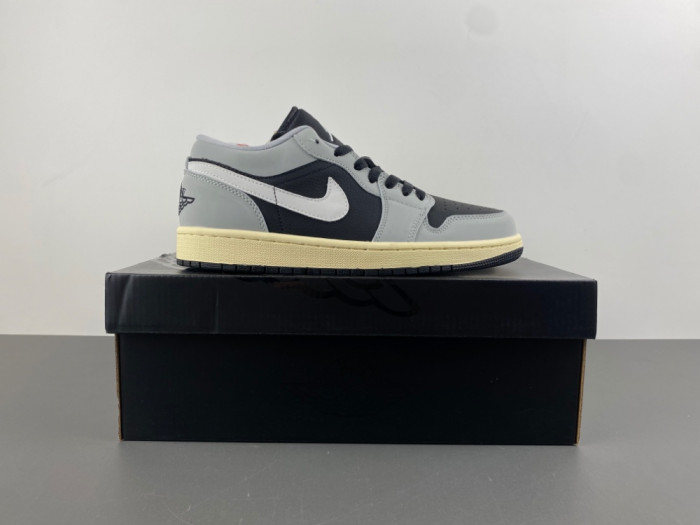 Air Jordan 1 Low HQ2010-012