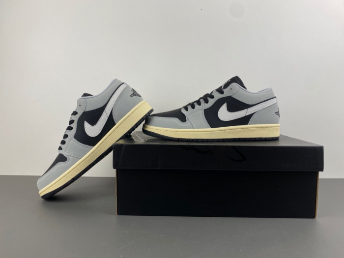 Air Jordan 1 Low HQ2010-012