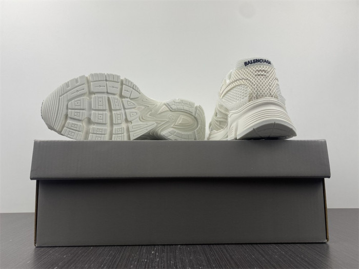 Ba*len*cia*ga track trainer  678889-w2e92 9000