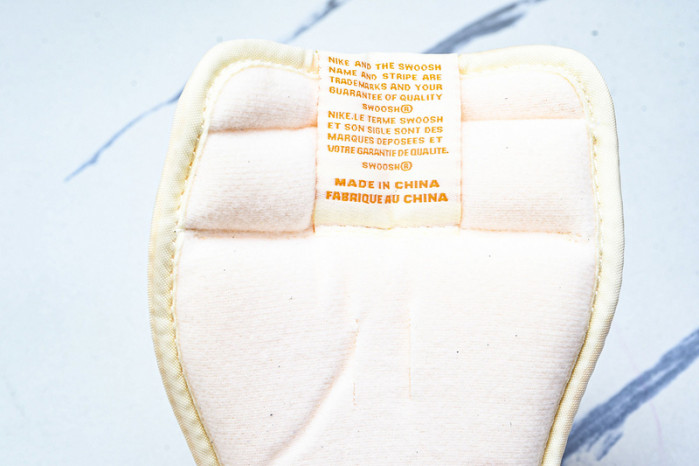 Air Jordan 1 High OG "Starfish" DO9369-101