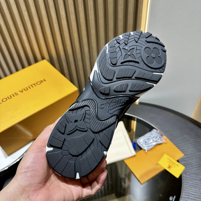 L*VT OLYMPIA LTOA-004