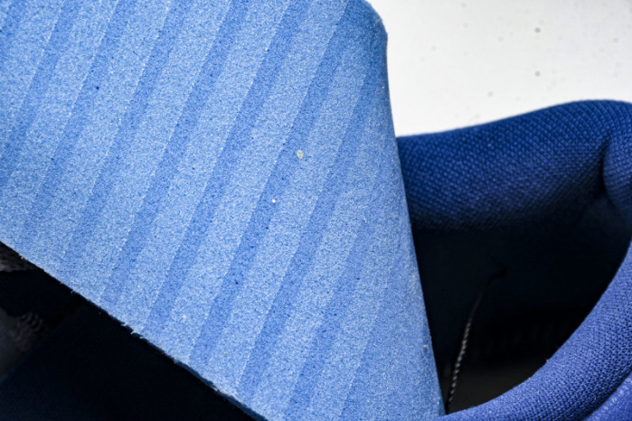 Jordan 1 Low Stealth French Blue DC0774-042