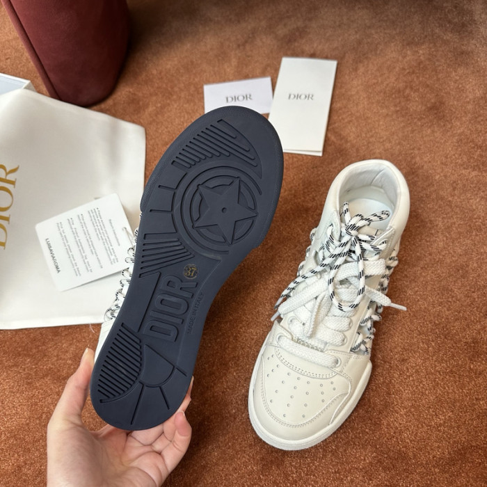 D*R SNEAKERS CEST STAR DSCS-001