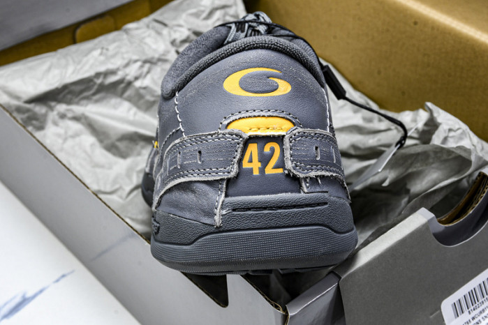 Balenciaga Hamptons Worn-Out WCURB1180