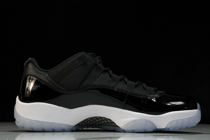 jordan 11 retro low  “space jam”  fv5104-004