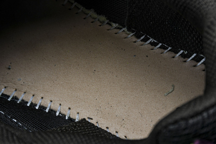 C/O​ SNEAKERS CO-020