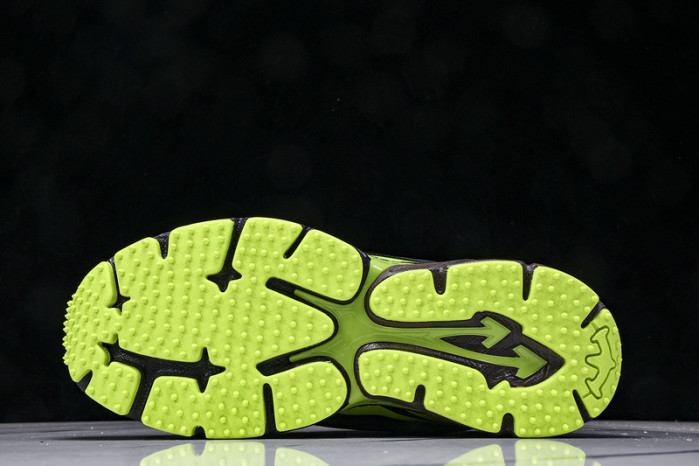 C/O​ SNEAKERS CO-020