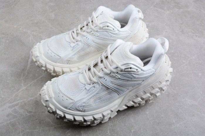 Ba*len*cia*ga defender rubber platform sneakers    Ba*len*cia*ga-001