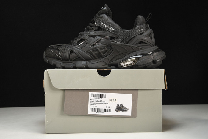 Ba*len*cia*ga track trainer  btt-076