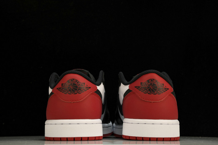 air jordan 1 low og“black toe”  cz0790-106