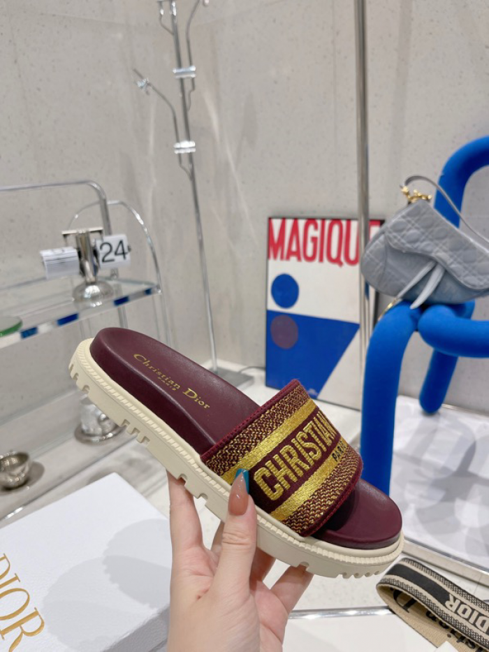 DIOR SLIDES DS-017