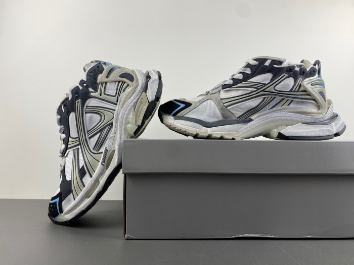 Ba*len*cia*ga track runner  btt-207