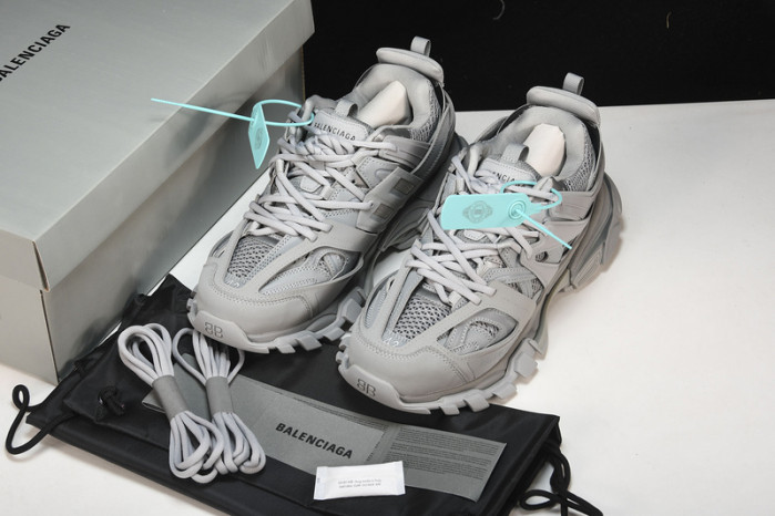 Ba*len*cia*ga track trainer    btt-043